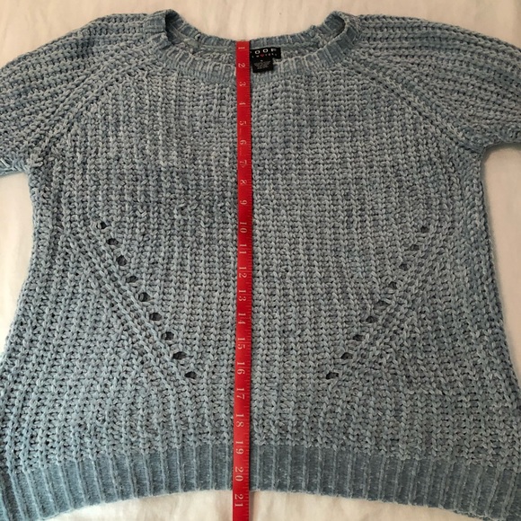 ★ Super soft chenille sweater! - Picture 6 of 7